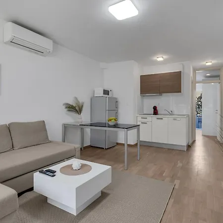 Jasna Apartment Tucepi